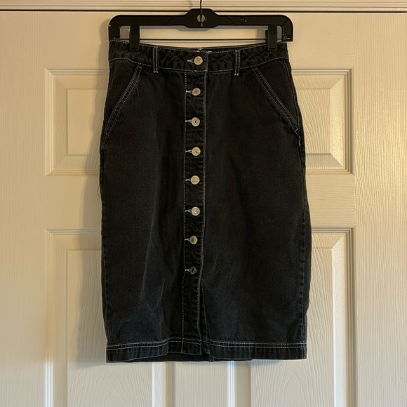 Forever 21 button down black size small midi jean skirt - Picture 2 of 6